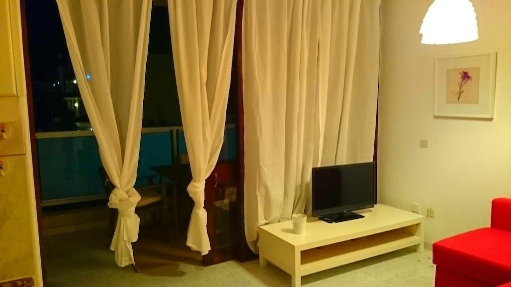 קוסטה דל סילנסיו Apartamento Hercules מראה חיצוני תמונה